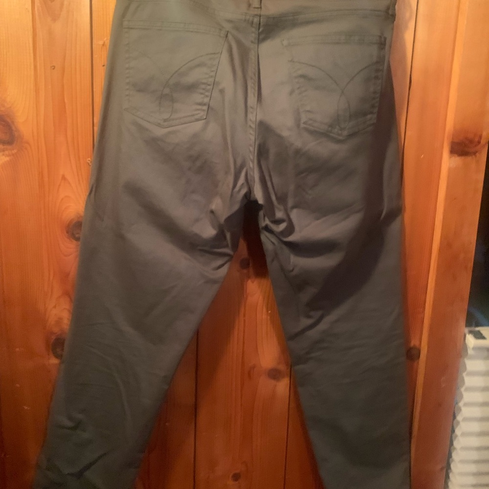 Pants - Picture 2 of 3